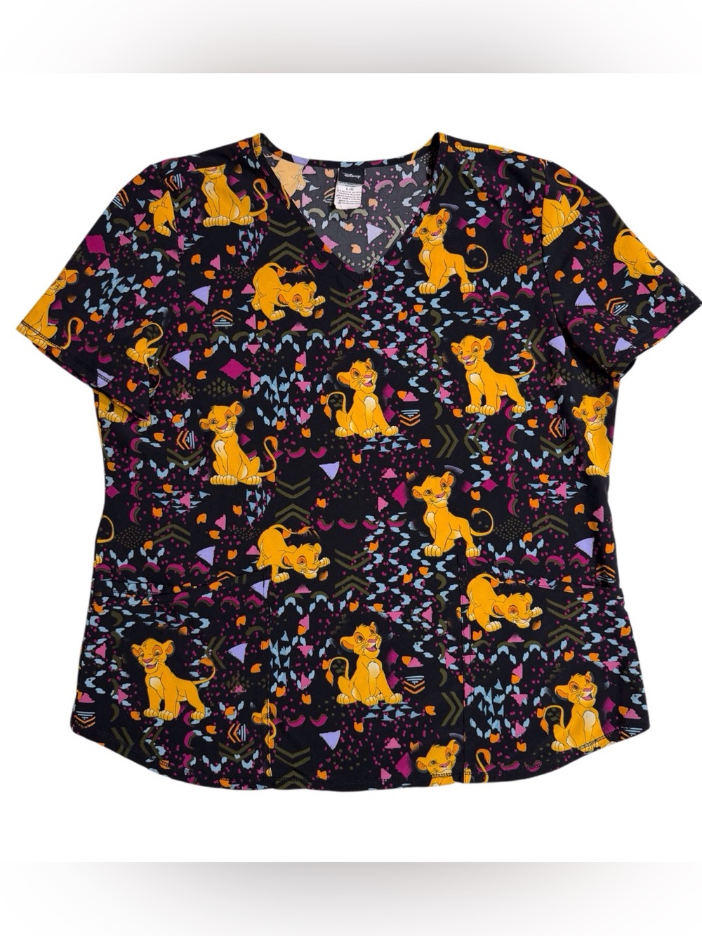 Disney Lion King / Simba black scrub top 2 front pockets design women’s size L